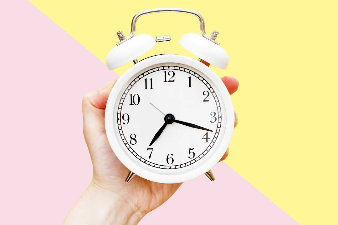 Spar tid som selvstændig – 4 tidsslugere og hvordan du tackler dem “Like a boss”